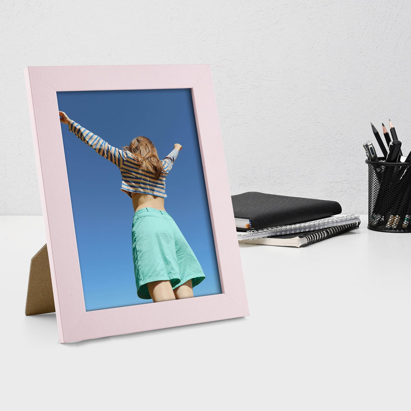 Frametory,5x7 Picture Frames Pink (40 Pack)