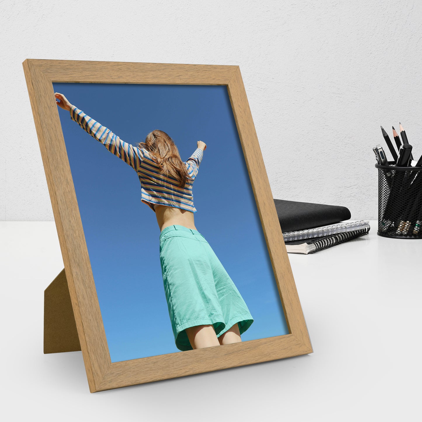 Clearance 8x10 Picture Frame (40 Pack)