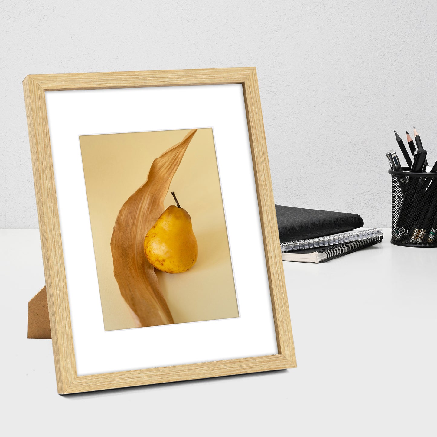 Frametory,8.5x11 Picture Frames For 6x8 Photos (8 Pack)